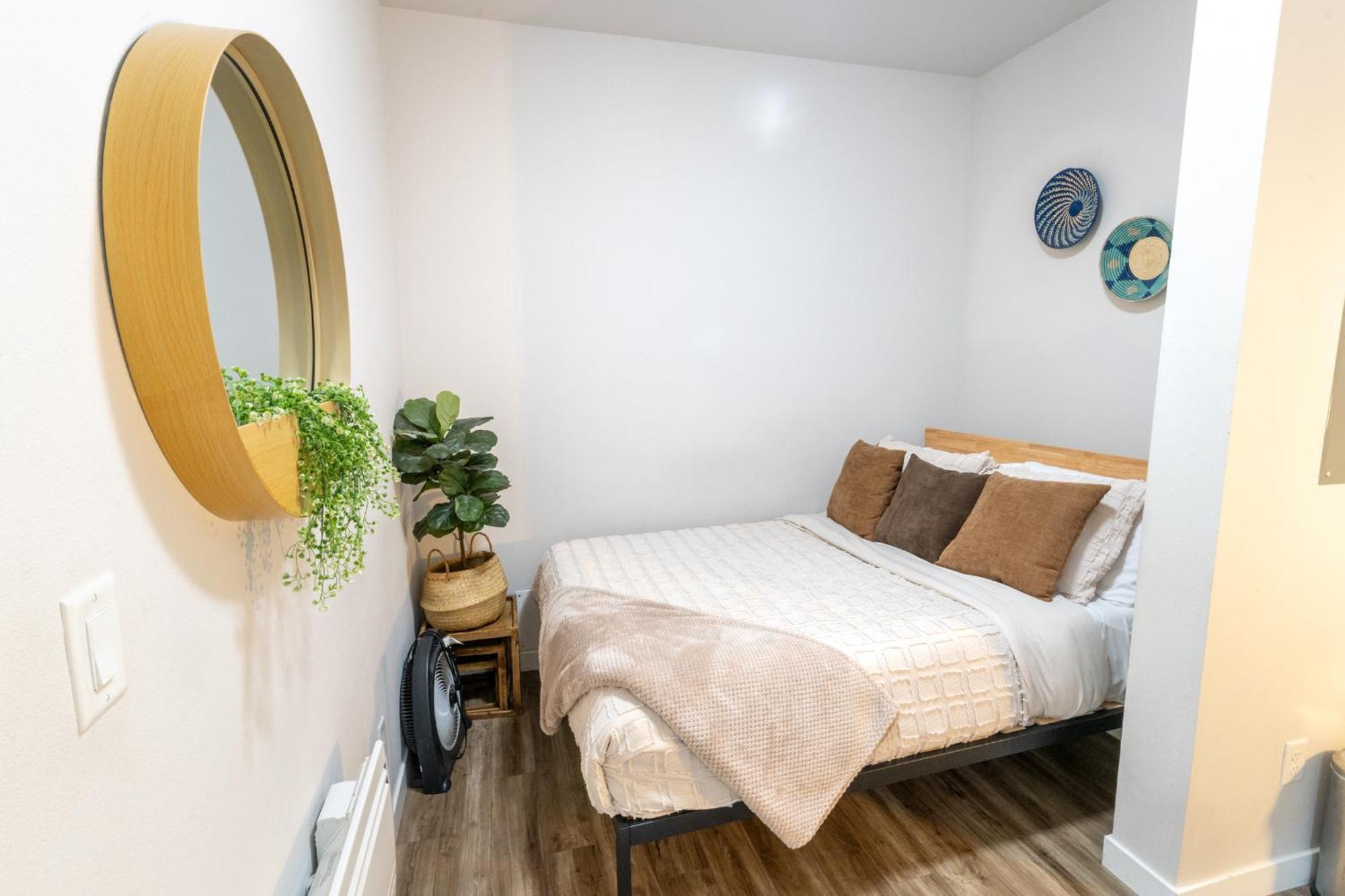 Walkable Apt Next To Restaurants, Bars, And Shops! พอร์ตแลนด์ ภายนอก รูปภาพ